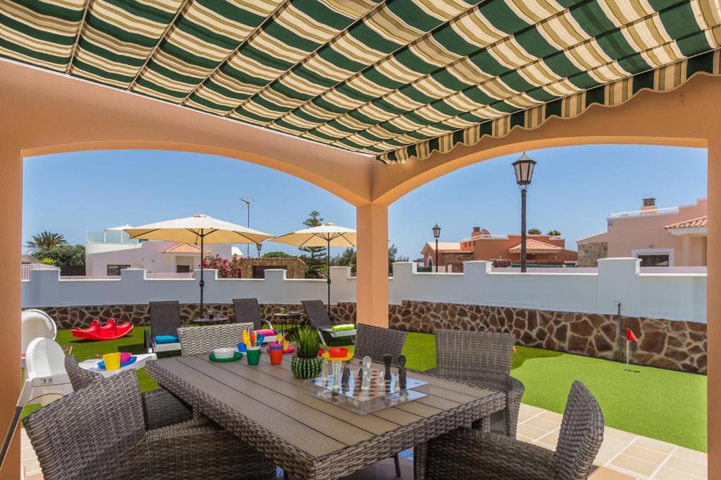 Perfect For Family Holidays With Private Pool, Near Beach And Golf- Villa Ashley Costa De Antigua Eksteriør bilde