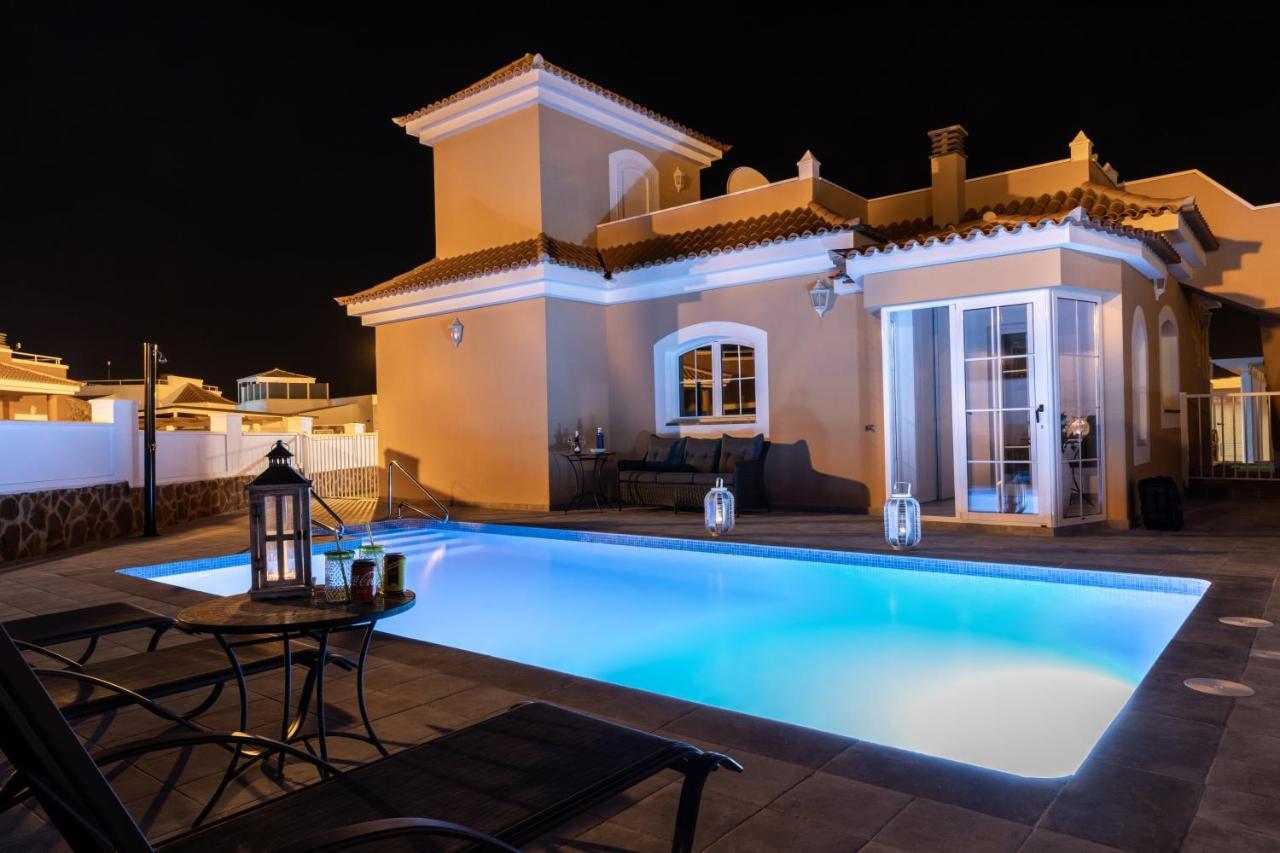 Perfect For Family Holidays With Private Pool, Near Beach And Golf- Villa Ashley Costa De Antigua Eksteriør bilde